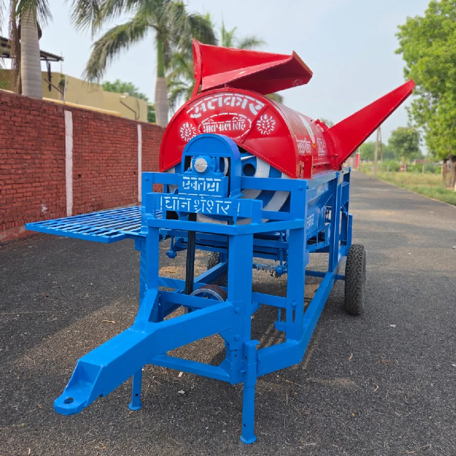 Satkar paddy thresher Hardoi